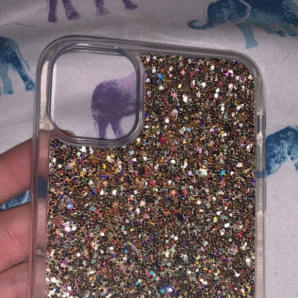 Iphone 11 case - Picture 2 of 2